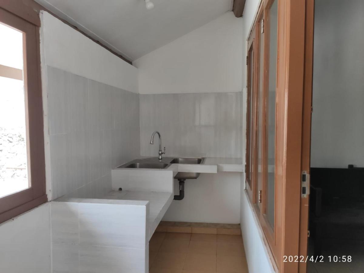 Kelana 2 Nice Homestay Semarang Esterno foto